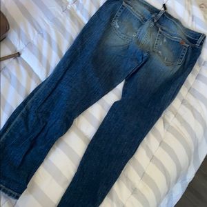 Joe’s ripped jeans size 29